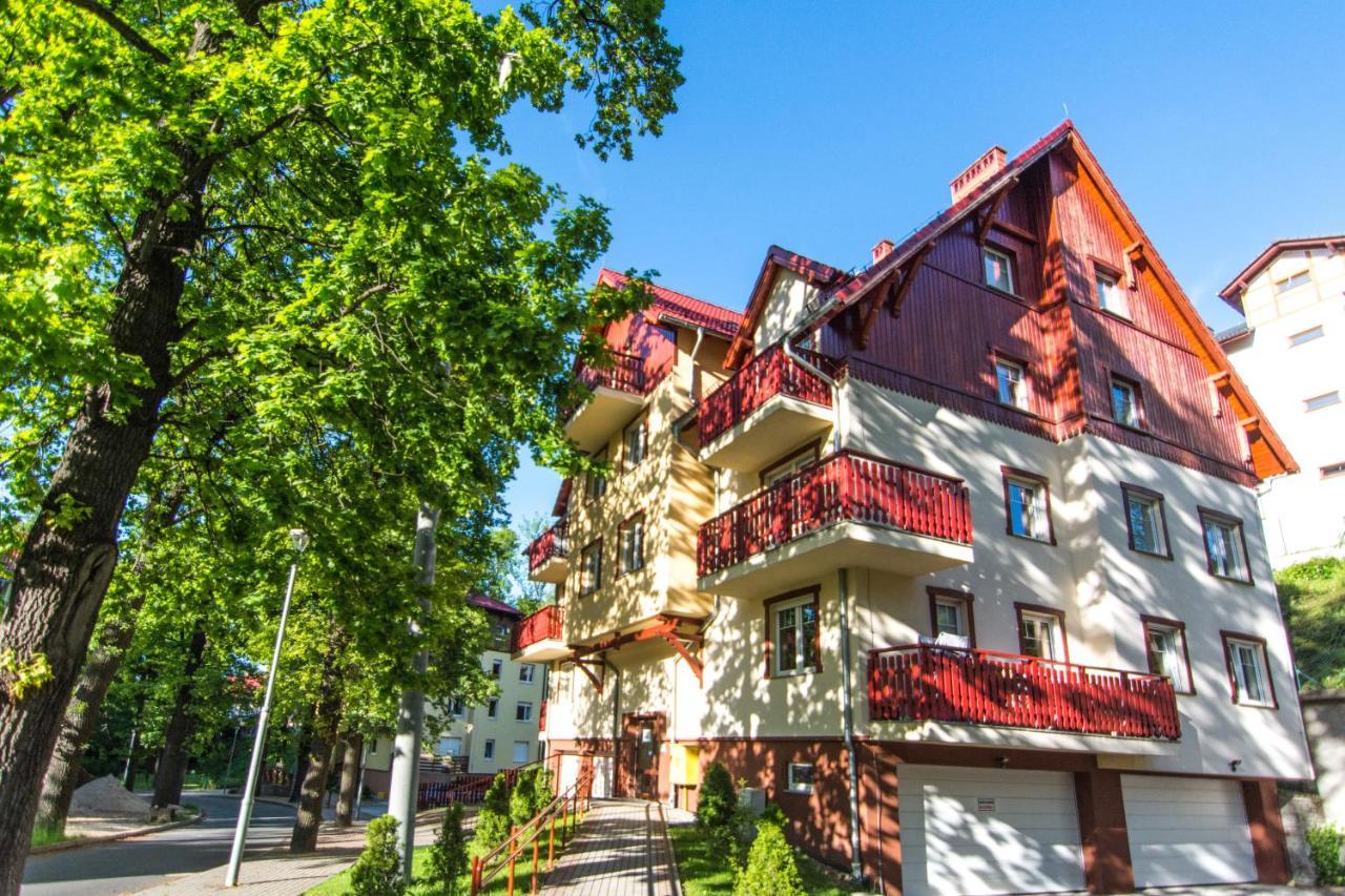 Apartamenty Hotelove Z Sauna Карпач Экстерьер фото